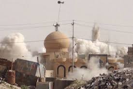 ’ISIL’ Razes Historical Mosque to Ground in Mosul