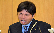  Japan Police Seek Fraud Charge against Crying Politician 