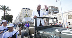 Chinese Boss Pays For 6,400 Employees to Go on Luxury French Vacation