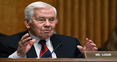 75 Former Lawmakers Endorse Iran Deal