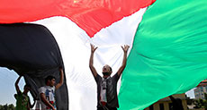 119 Nations Vote ‘Yes’: Palestinian Flag to Fly at UN HQ 