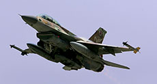 ’Israeli’ Jets Launch New Raids on Gaza, Another Palestinian Martyred in WB