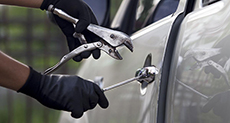 Suspected Car Thief Drives Stolen Car to Police Station

