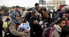 US Governors Reject Migrants Because Paris Terrorists Used Refugee Status


