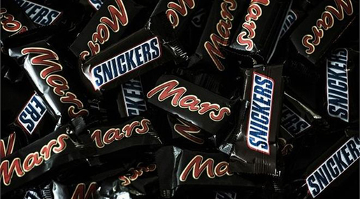 Mars, Snickers Bars Recalled from Market after Plastic Find!
