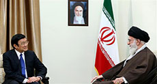 Imam Khamenei: Independent States must Unite against Foreign Interference