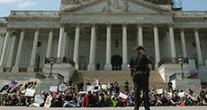 Arrests Made as Hundreds of Americans Protest at 2nd ‘Democracy Spring’ Sit-in