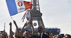 France Open Euro 2016 on a Mission to Lift National Gloom
