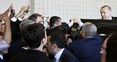 Erdogan Cuts Short US Trip after Being Snubbed at Ali Funeral
