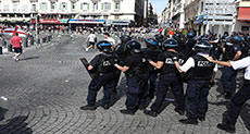 Euro2016: Paris Witnesses Violence, Police Arrests, Hurts Protesters