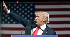 Trump: Racial Profiling of Muslims ’Common Sense’!
