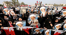 Clashes Erupt in Bahrain after Al-Wefaq Dissolved, Continued Attack on Sheikh Qassim 