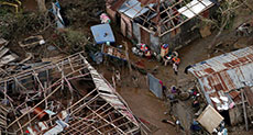 Matthew Kills almost 900 in Haiti before Reaching US