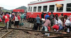 Cameroon Crash: Train Derailment Kills 55, Wounds nearly 300