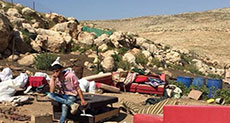 Zionist Municipality Demolishes Palestinian Structures