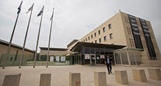 UK, US Intel Spied on ’Israeli’ Diplomats, Army