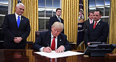 Trump Signs Executive Order, Gives Police Greater Authority