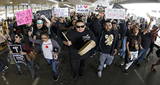 US States to Sue Trump’s New Travel Ban