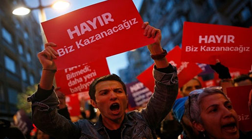 Turkey: Emergency State Extended amid Protests over Disputed Poll, Analyst Warns of Manipulation
