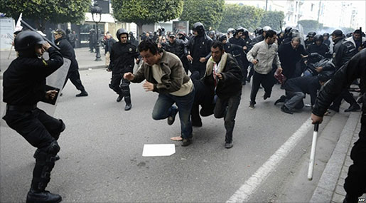 Tunisia Forces Fire Tear Gas in Showdown with Protesters