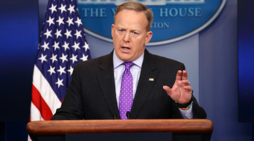 US Threatens Syria over «Gas Attack Plan»