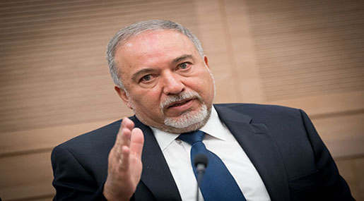 Lieberman to ’Israel’: Stop Hysteria, Euphoria from Hezbollah