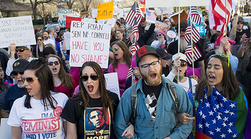 Impeach Trump Rallies: Thousands of Angry Protests across the US