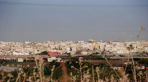 «Israel» Freezes Plan to Give West Bank City Land to Expand