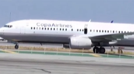 Teen Jumps Out of Plane Emergency Door at San Francisco