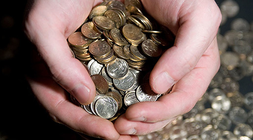 Displeased Businessman Pays Debt with 4.7 Million Coins