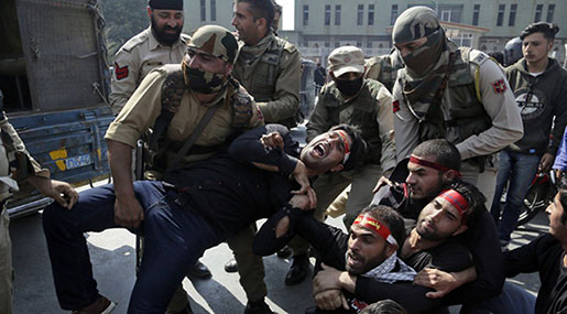 Police Attack Muslims Mourning Ashura in Indian-Controlled Kashmir