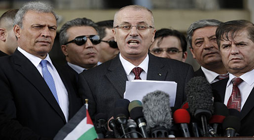 Palestine: PA Premier, Officials Visit Gaza to End Division