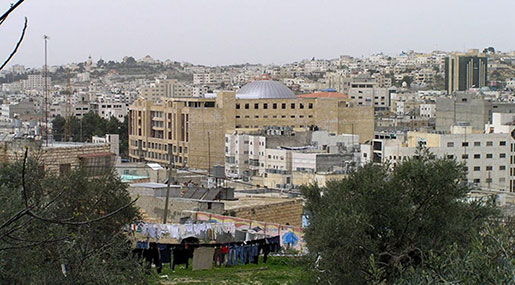‘Israel’ Approves Settlements in Central Al-Khalil