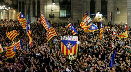 In Deepest Catalonia, Independence Dream Stalls