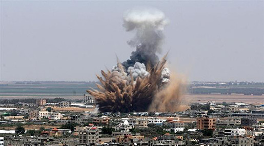 «Israeli» Air Strike, Artillery Shells Hit Gaza, 25 Injured