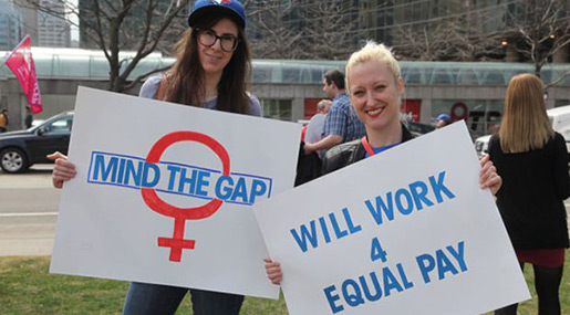 Iceland Makes It Illegal to Pay Men More Than Women