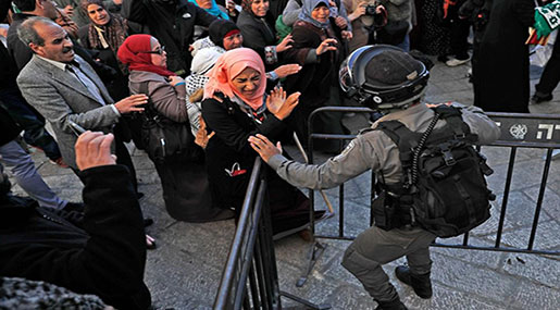 Occupied Palestine: Nearly 300 Hurt in Renewed Clashes with ‘Israeli’ Police