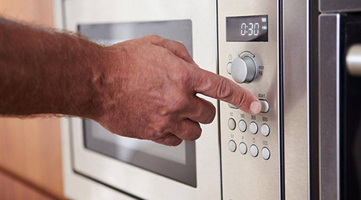 Microwaves in EU Emit CO2 as 7 Mln Cars
