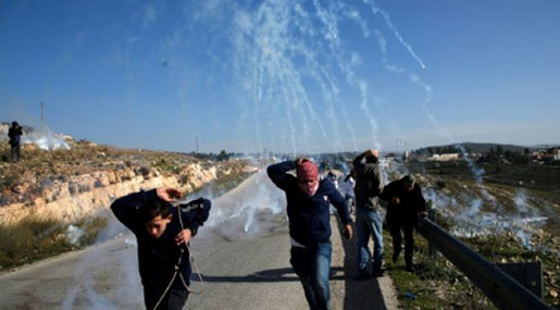 ’Israel’ Arrests Family Member of Jailed Palestinian Teen
