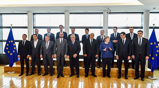 EU Leaders Compromise to Share Refugees, Establish Migrant Centers