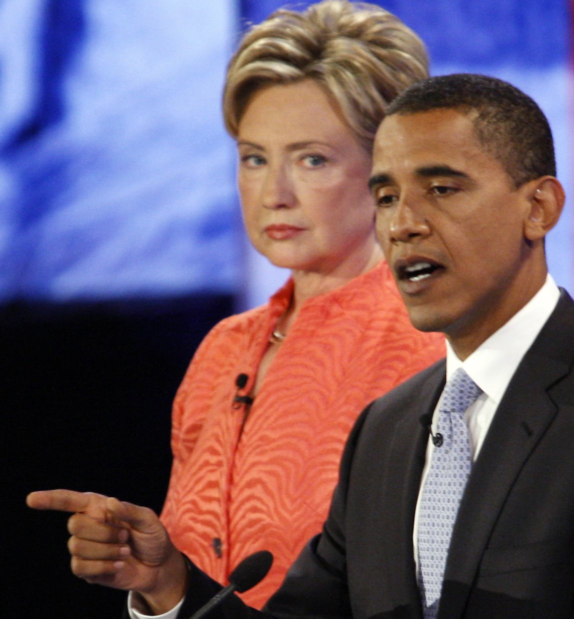 Clinton Blames Militants Rise in Iraq, Syria on Obama Policies 