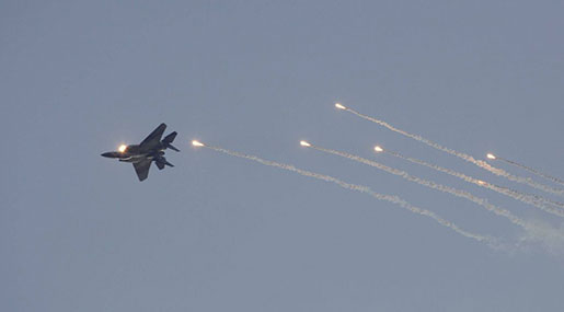 "Israeli" Warplanes Attack Syrian Airbase near Capital ’Israeli’ Warplanes Attack Syrian Airbase near Capital
