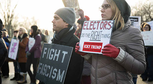 US Presidential Elections: Anti-Trump Camp Seeks College Revolt