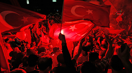 Turkey’s Purge: 300 Presidential Guards Detained, Thousands of Academic Institutions Closed