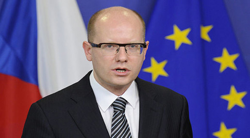 World Reacts as UK Goodbyes the European Union

