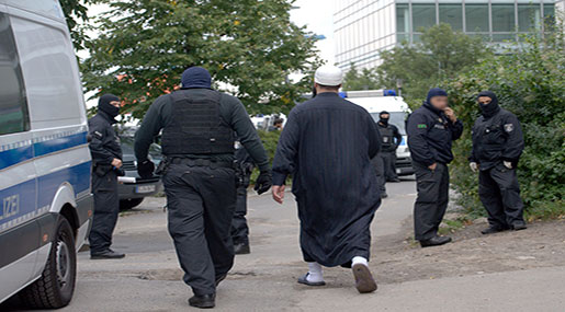 Bombs at Mosque, Congress Center in Dresden, No One Hurt Germany: Bombs at Mosque, Congress Center in Dresden, No One Hurt