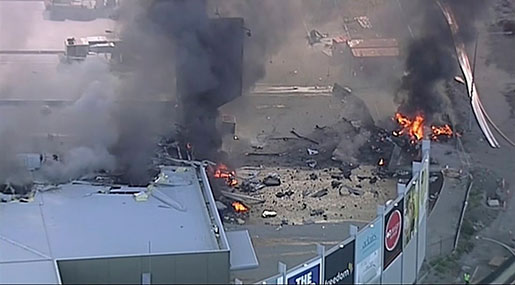 Plane Crashes into Australia Mall, Five Killed Plane Crashes into Australia Mall, Five Killed