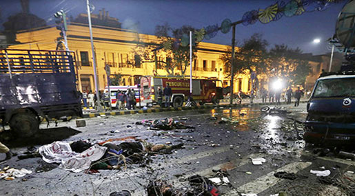 Pakistan Lahore Bomb Kills 7, Injures 20