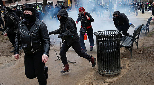 Clashes in Washington as Trump Takes Office, 200+ Arrested 