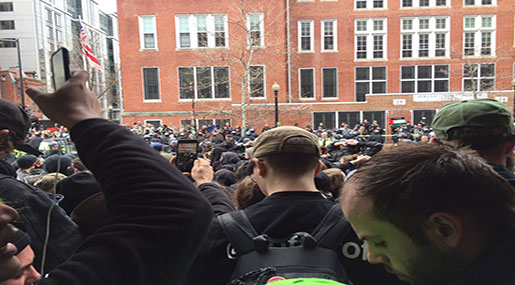 Clashes in Washington as Trump Takes Office, 200+ Arrested 